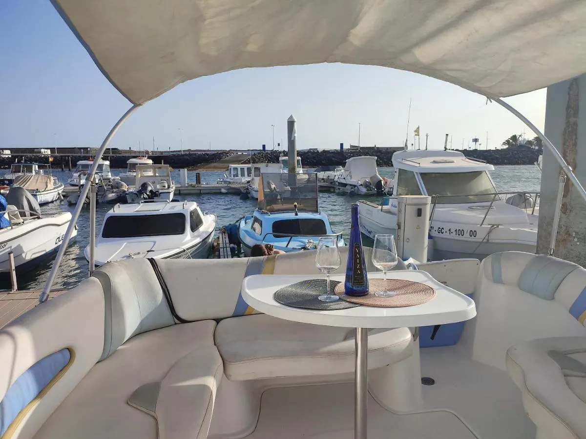 Botel Ohana Hotel Arrecife  Spain